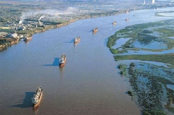 Порт Росарио терпит убытки из-за низкого уровня воды
